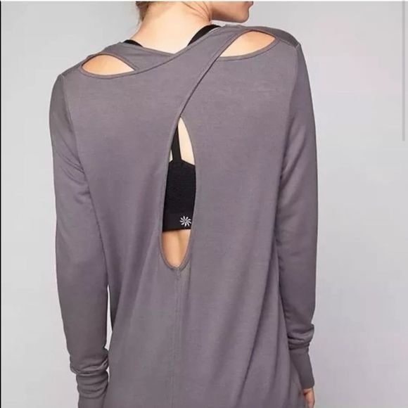 Athleta Coaster Go-To Sweatshirt in Silver Bells - Picture 2 of 7